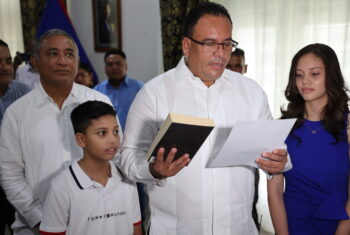 Governor General Swears in the New Minister of State  for Foreign Trade