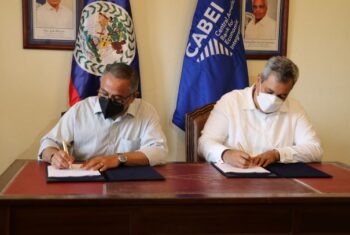 Executive President of the CABEI Visits Belize