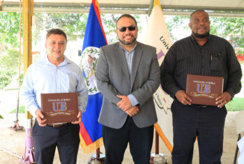 Ministry of the Public Service, Constitutional and Political Reform and Religious Affairs Signs MOU with the University of Belize