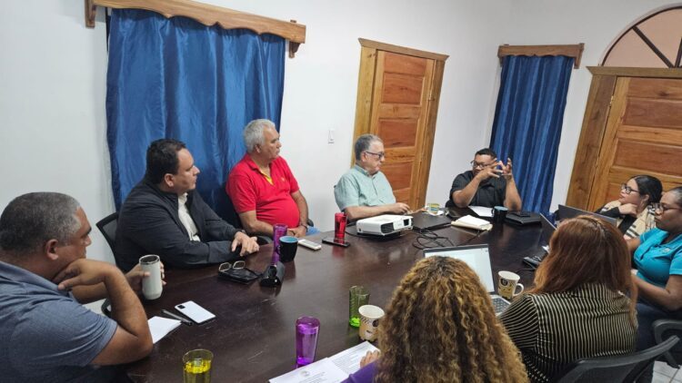 Minister Martinez Visits Obregon Coconut Company Ltd. in Bella Vista Village, Belize: A Step Toward Enhancing Global Market Position